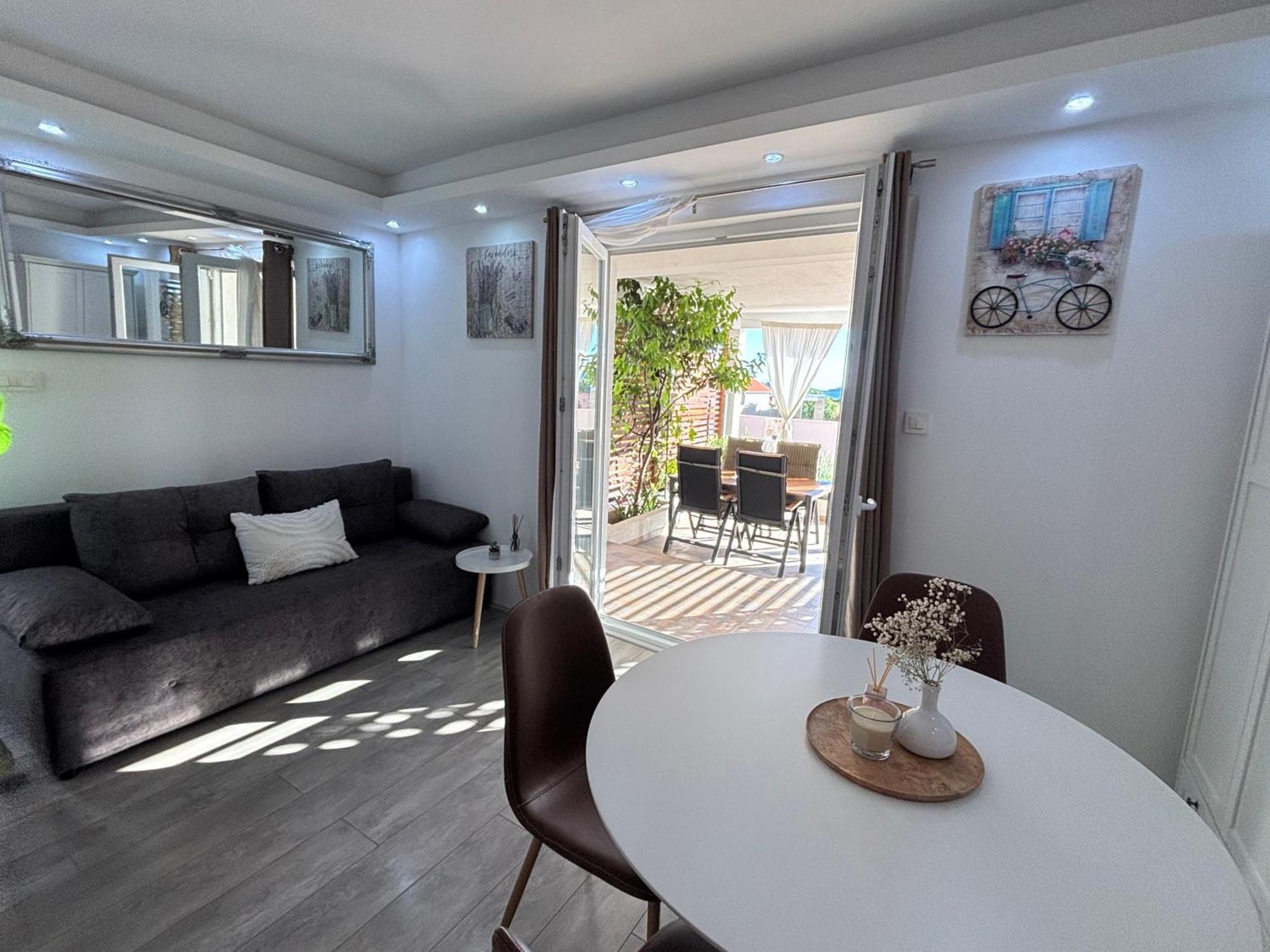 Luxury Apartman Nr Šibenik Екстериор снимка